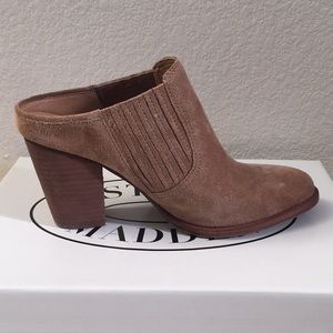 Steve Madden Taupe Suede Mule Booties